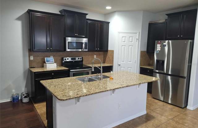 8836 TURNSTONE SHORE LANE