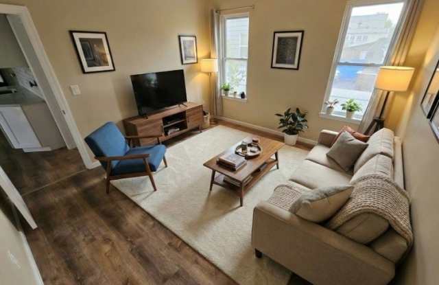 Photo of 518 E 23Rd St