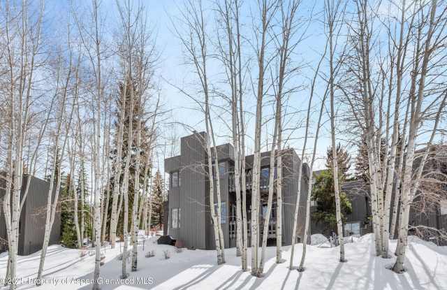 Photo of 310 MEADOW RANCH Road