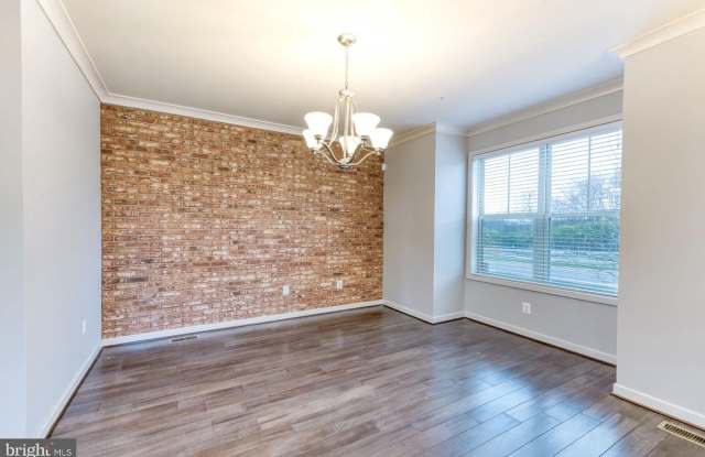 Photo of 22559 Clarksburg Road