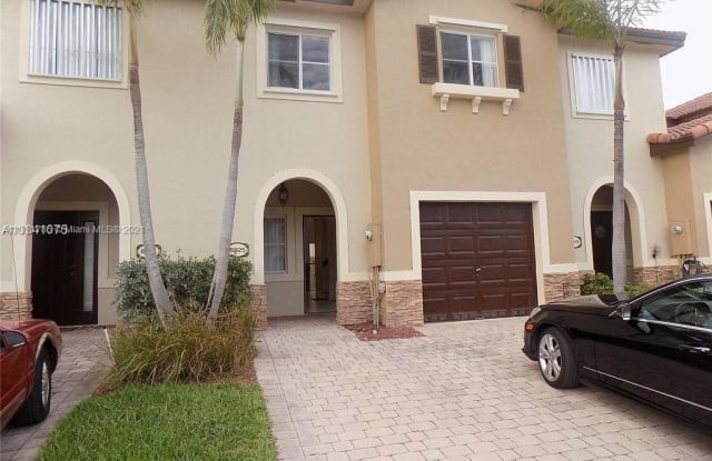 8925 SW 222nd Ter - 8925 SW 222nd Ter, Cutler Bay, FL 33190