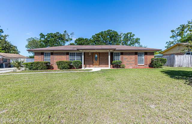 501 CODY Drive - 501 Cody Drive, Bellair-Meadowbrook Terrace, FL 32073