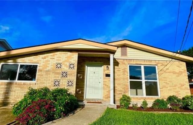 2809 N TURNBULL Drive - 2809 North Turnbull Drive, Metairie, LA 70002