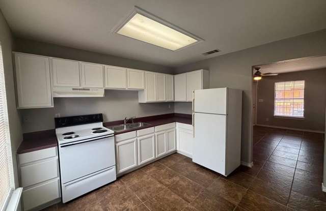 Photo of 2255 N. VETERANS BLVD