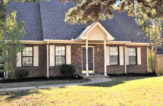 Photo of For Rent – 1203 Golfcourse Drive, Jonesboro, AR 72404