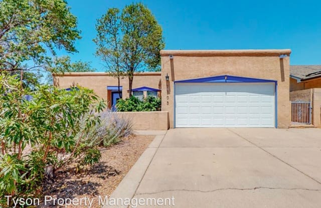 7305 Mayflower Rd NE - 7305 Mayflower Road Northeast, Albuquerque, NM 87109