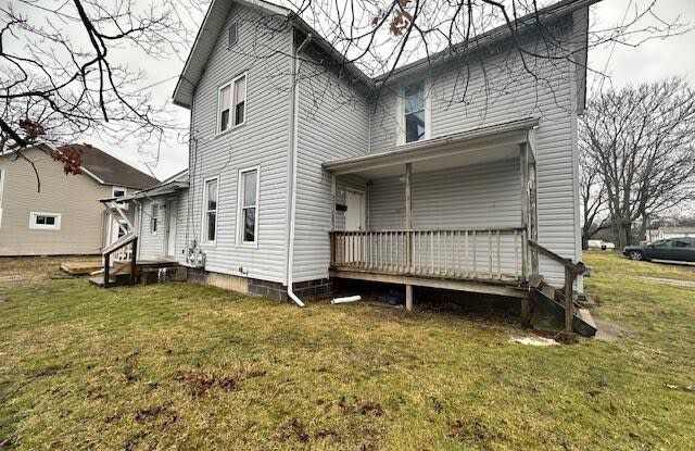 167 Essex Street - 167 Essex Street, Newark, OH 43055