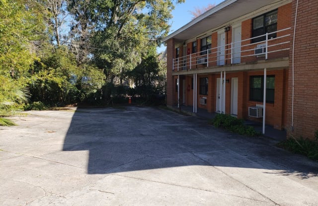 1567 BELMONTE AVE - 1567 Belmonte Avenue, Jacksonville, FL 32207