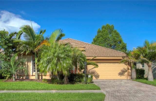 Photo of 7348 STANHOPE COURT