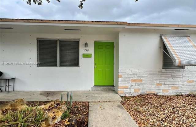 Photo of 730 NW 1st Ct