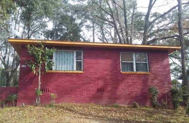 1203 Abraham - 1203 Abraham Street, Tallahassee, FL 32304