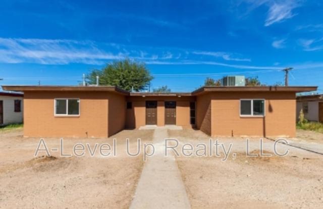 3043 East Proctor Vista - 1