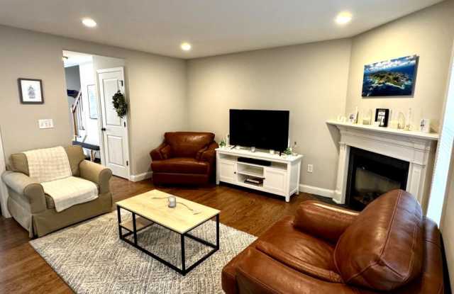 10 Shanley St.