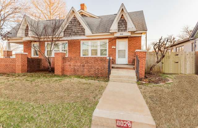 Photo of 802 Northwest 31st Street