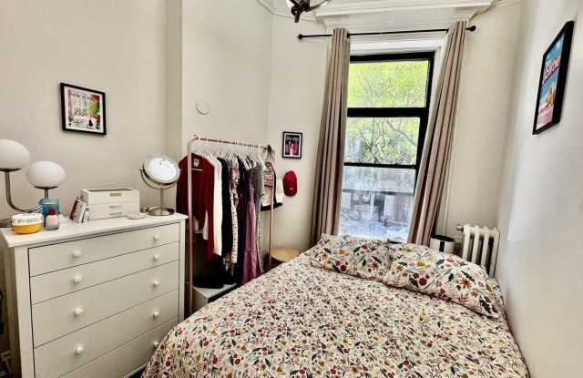 321 W 89th Street