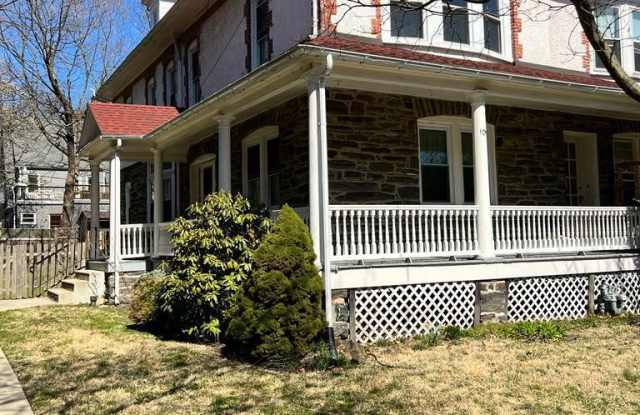 109 CHESTNUT AVE