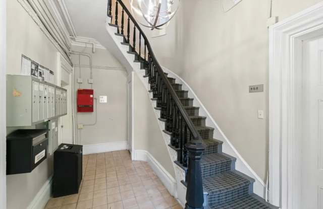 122 Benefit Street Apartment Homes