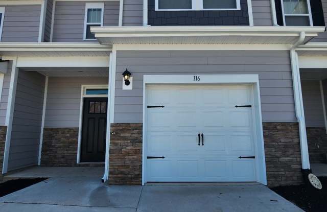 Photo of **6 Month Lease** Hendersonville Rental!
