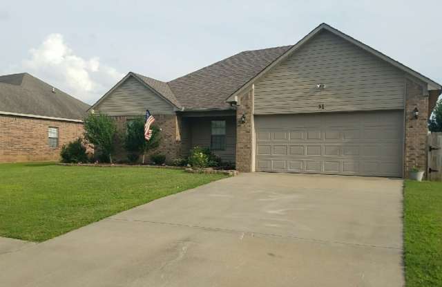 Contact Peggy 501 676 1758 Pets ok with approval