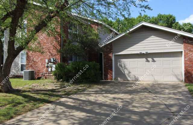 8131 E 65th Pl
