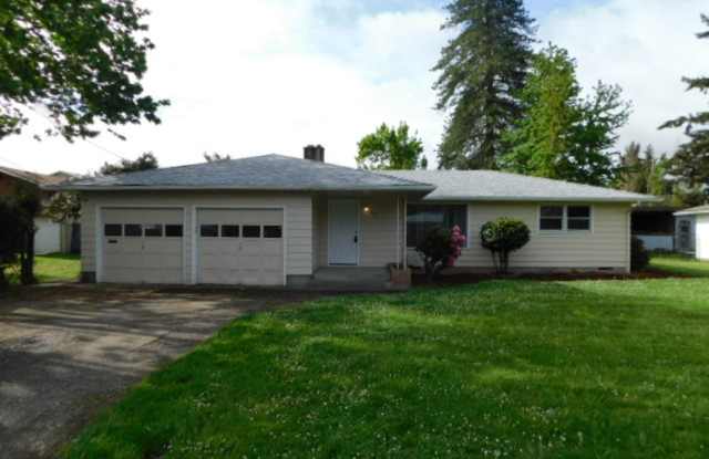 2Bd/1.5Ba Single Story House - For Viewing - 4160 Hudson Avenue Northeast, Four Corners, OR 97301