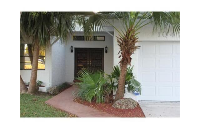 10424 SW 127th Ct - 10424 Southwest 127th Court, The Crossings, FL 33186