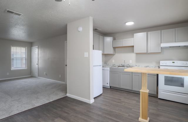 Photo of Eden Manor / Hartford Commons