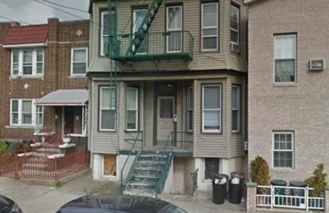 198 GRIFFITH ST - 198 Griffith Street, Jersey City, NJ 07307