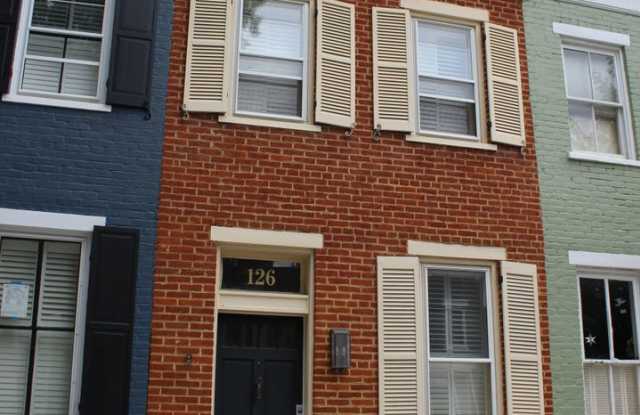 Alexandria/Old Town - 126 N Payne Street - $4,095.00