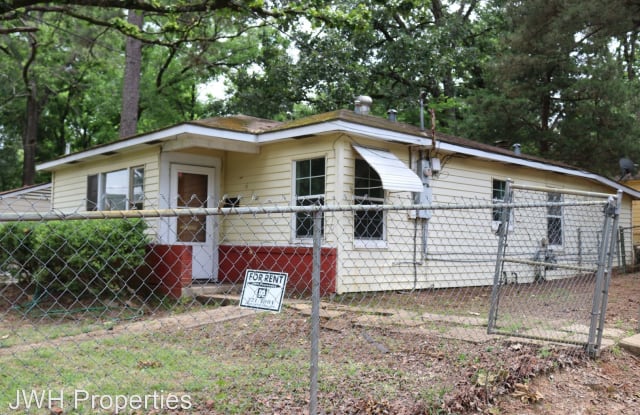 1657 Midway Ave - 1657 Midway Avenue, Shreveport, LA 71108