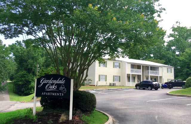 Photo of Gardendale Oaks Apartments