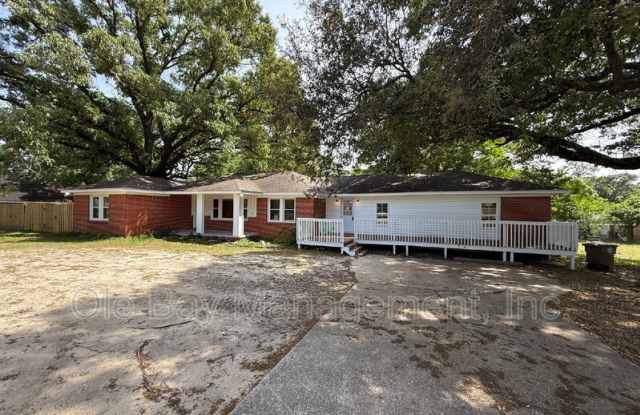 5011 Highcrest Drive