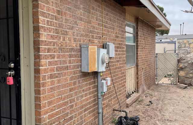 8154 SAINT ANDREW Lane unit: C