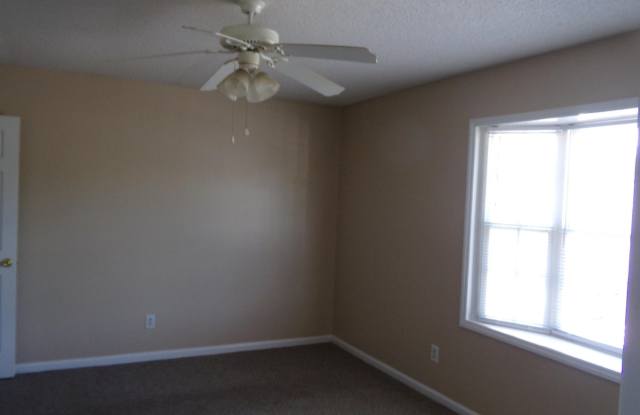 3987 Sterling Pointe Dr