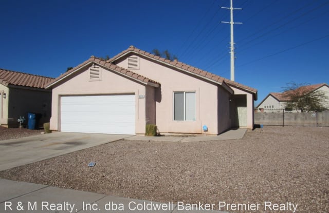 5370 Zone Ave - 5370 Zone Avenue, Sunrise Manor, NV 89122