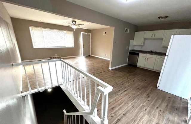 745 Ferguson Ave