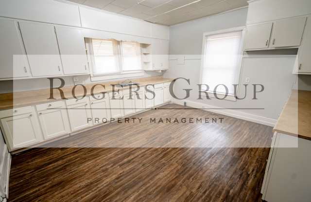 Homes for rent in Henderson NC - 433 Alexander Avenue - Schedule Showing Online at www.rentnc.net