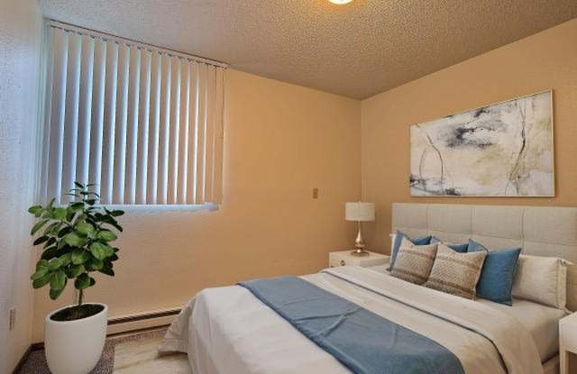 2601 Pacific Dr S Unit A22