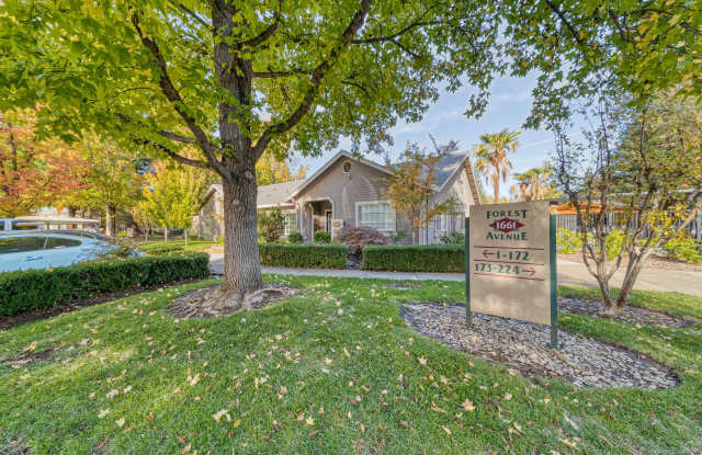 Photo of 1661 Forest Avenue Apartments