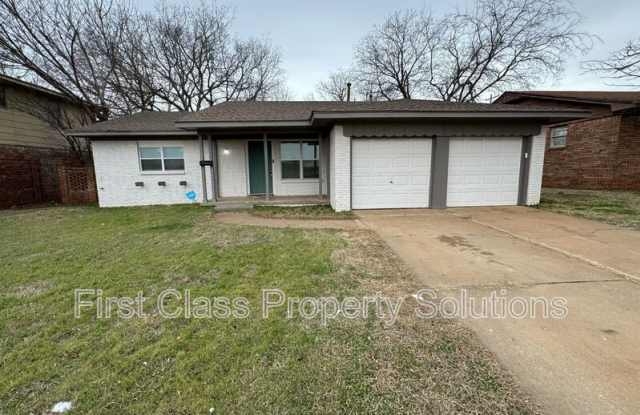 709 NE Katherine Place