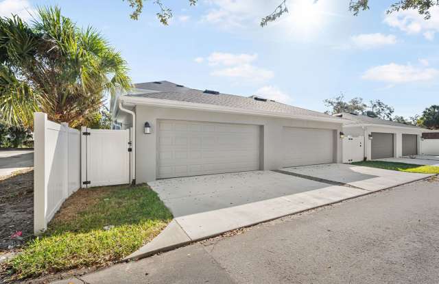 A bold South Tampa luxury home with 3 Beedrooms and an Executive Den—where elegance meets exclusivity