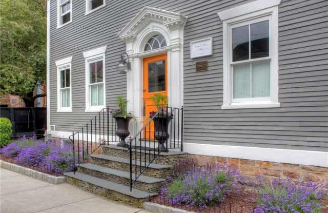 Photo of 204 Spring Street