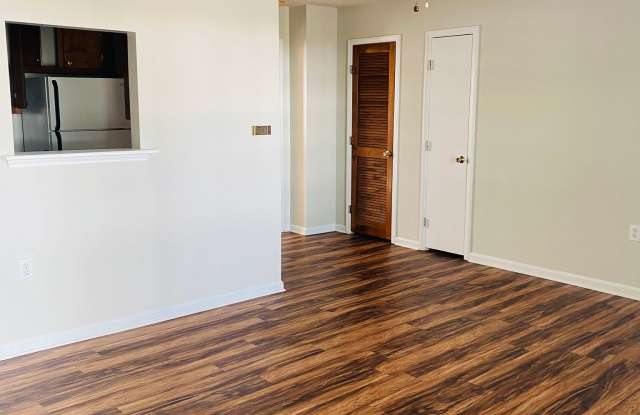 1209 E Fire Tower Rd