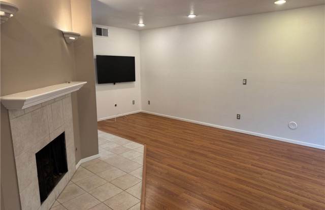 424 Heatherglen Lane