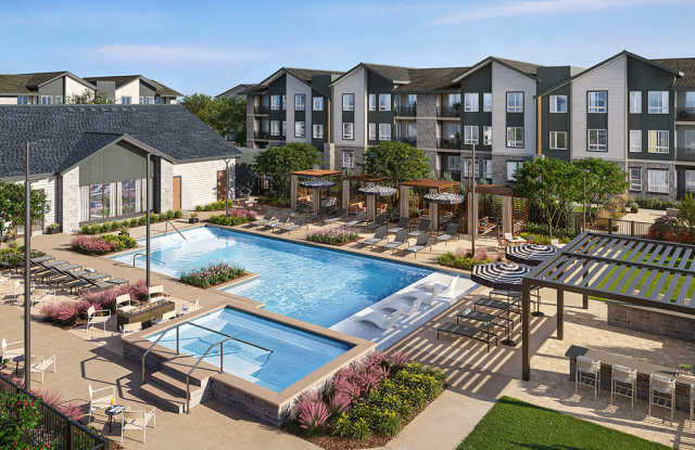 Rowlen Apartments