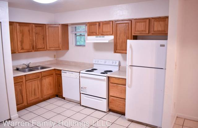 2041 NW 33rd Avenue - 2041 NW 33rd Ave, Gainesville, FL 32605