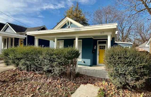 Photo of 611 N Broadway