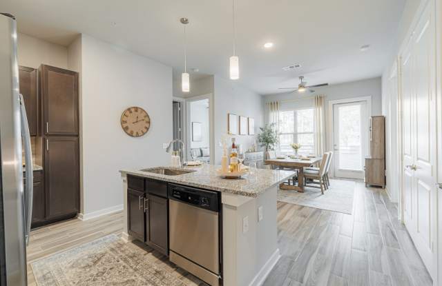 Senior Housing - Arella on Jones