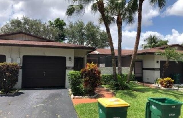 9327 NW 61 Street - 9327 Northwest 61st Street, Tamarac, FL 33321