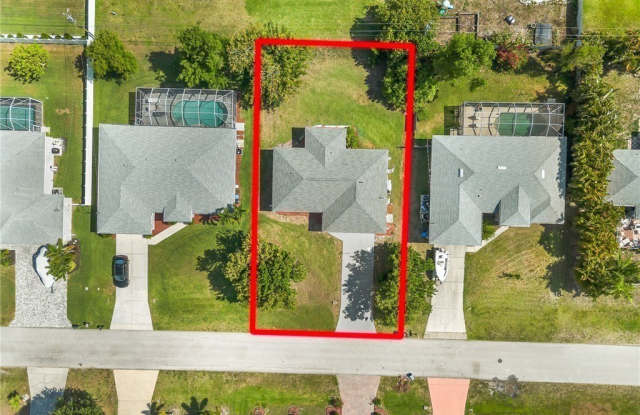 930 SW 34th Street